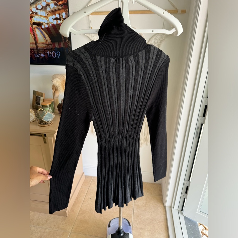 Black long sleeve winter dress